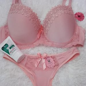 Conjunto Plus Em Microfibra Com Detalhes Guipure