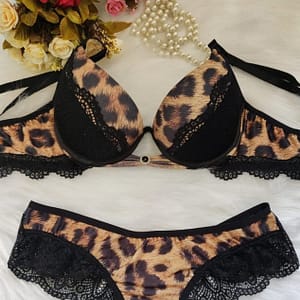 Conjunto de Lingerie Com Aro Renda E Pingente