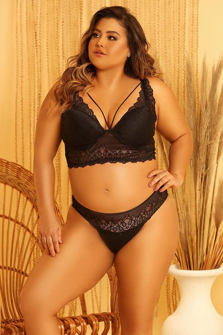 Conjunto Cropped Em Renda Com Bojo Triangulo Strappy